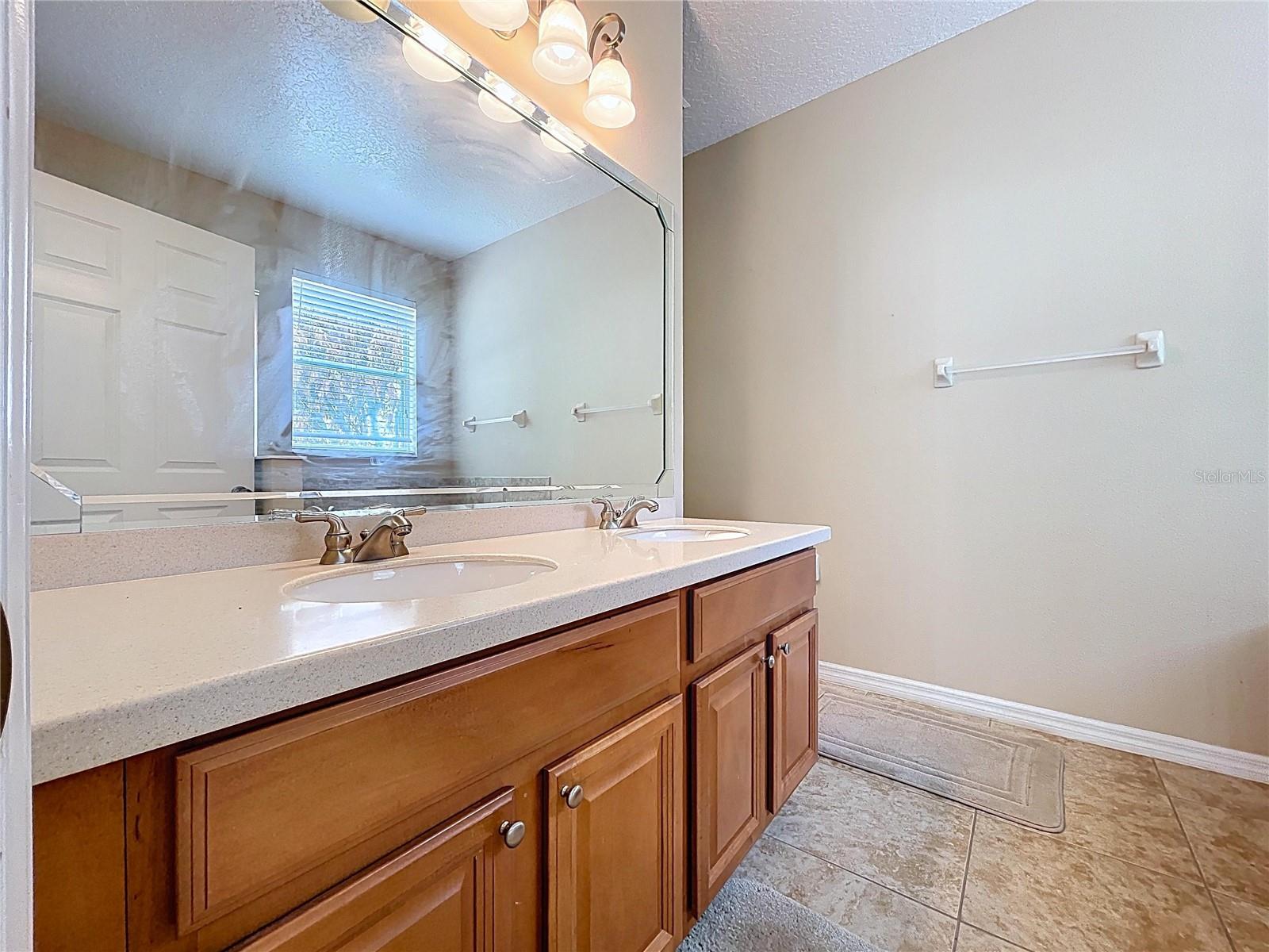 DRAYTON-PRESTON WOODS/PROVIDEN - Residential
