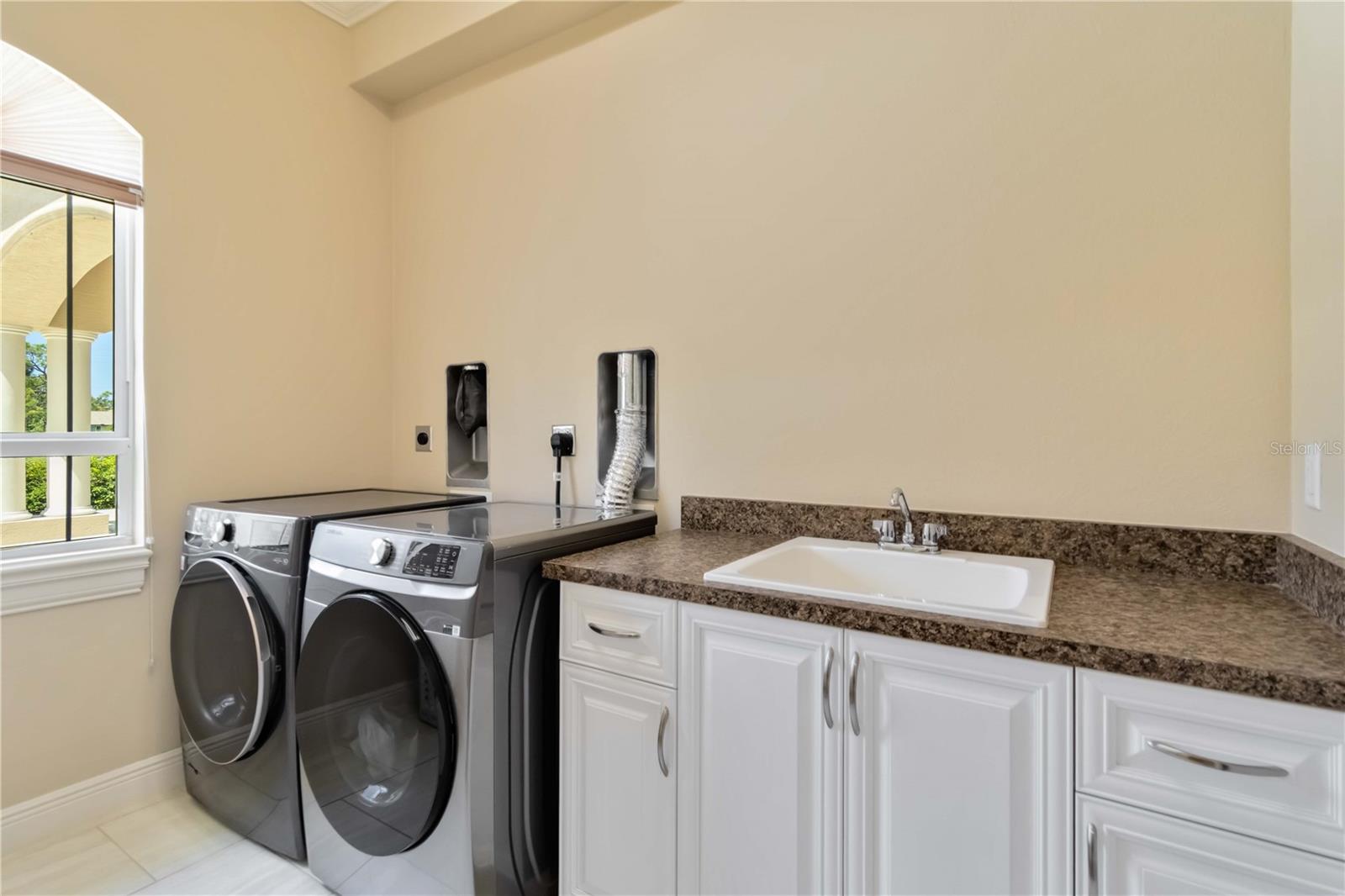 MANASOTA LAND & TIMBER CO - Residential