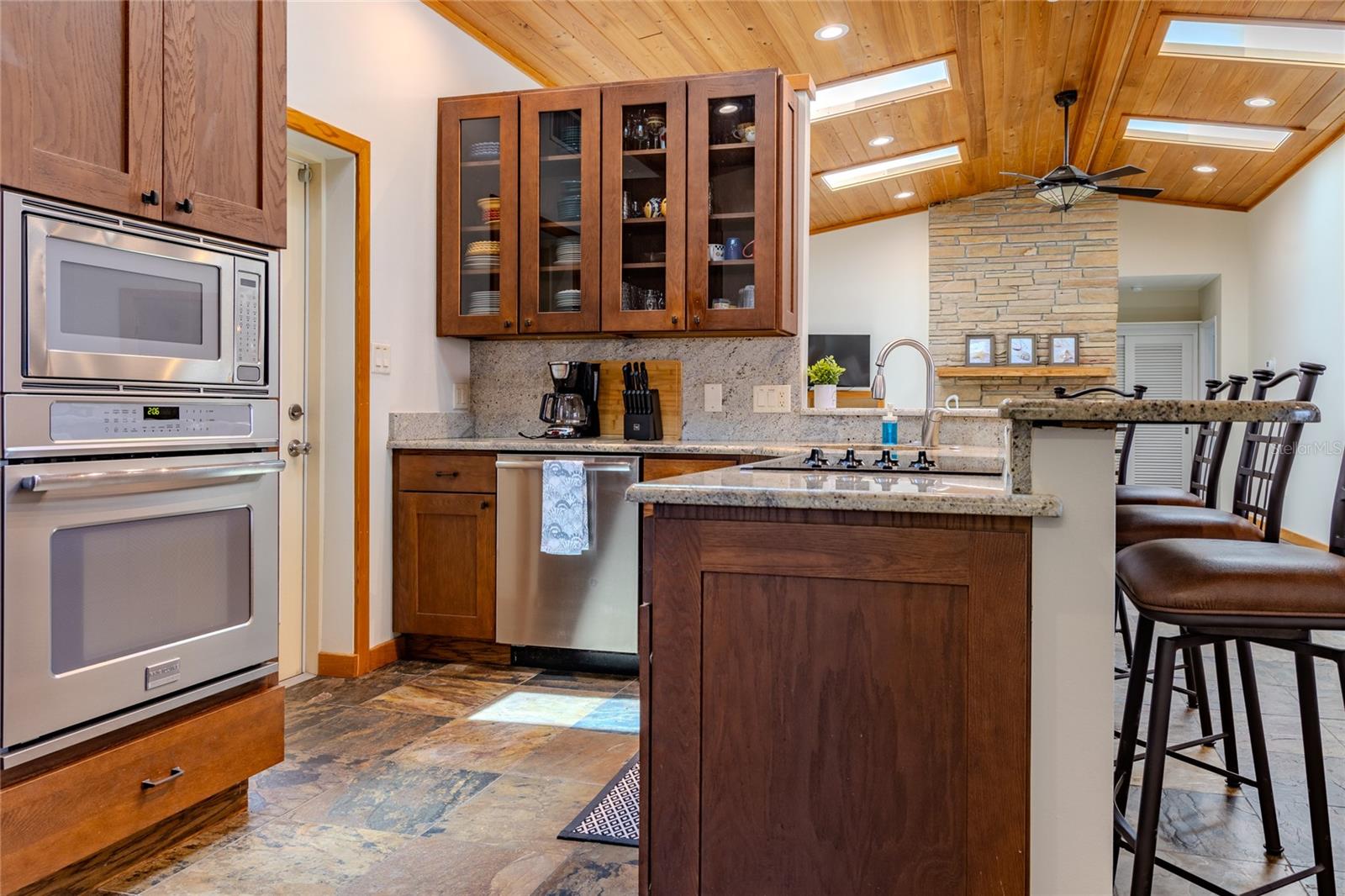 GULF SHORES - Residential Lease