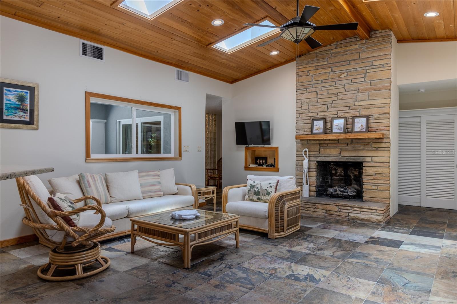 GULF SHORES - Residential Lease