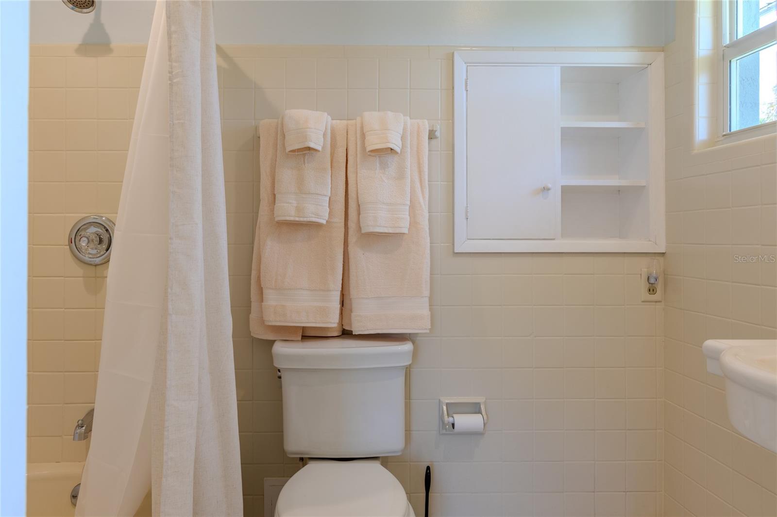 GULF SHORES - Residential Lease