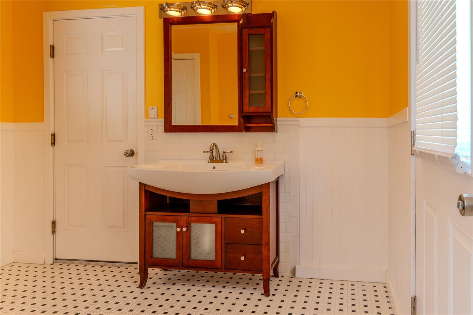 GULF SHORES - Residential Lease