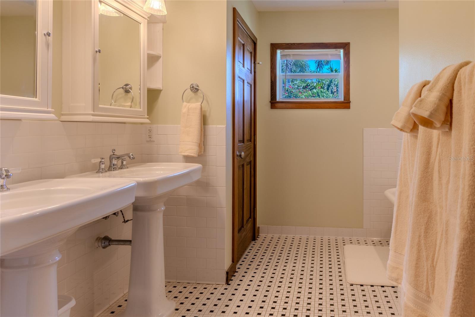 GULF SHORES - Residential Lease