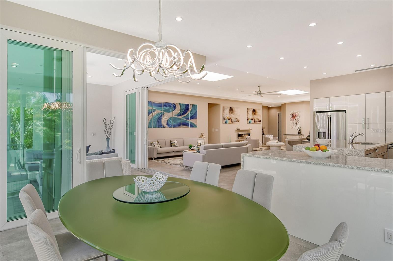 SAINT ARMANDS DIV JOHN RINGLING ESTATES - Residential