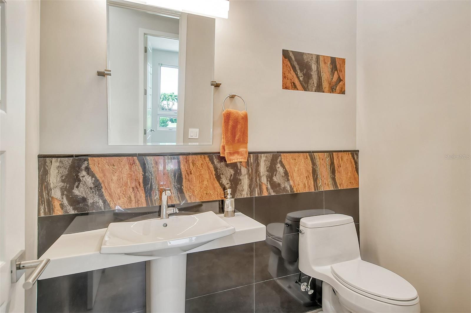 SAINT ARMANDS DIV JOHN RINGLING ESTATES - Residential