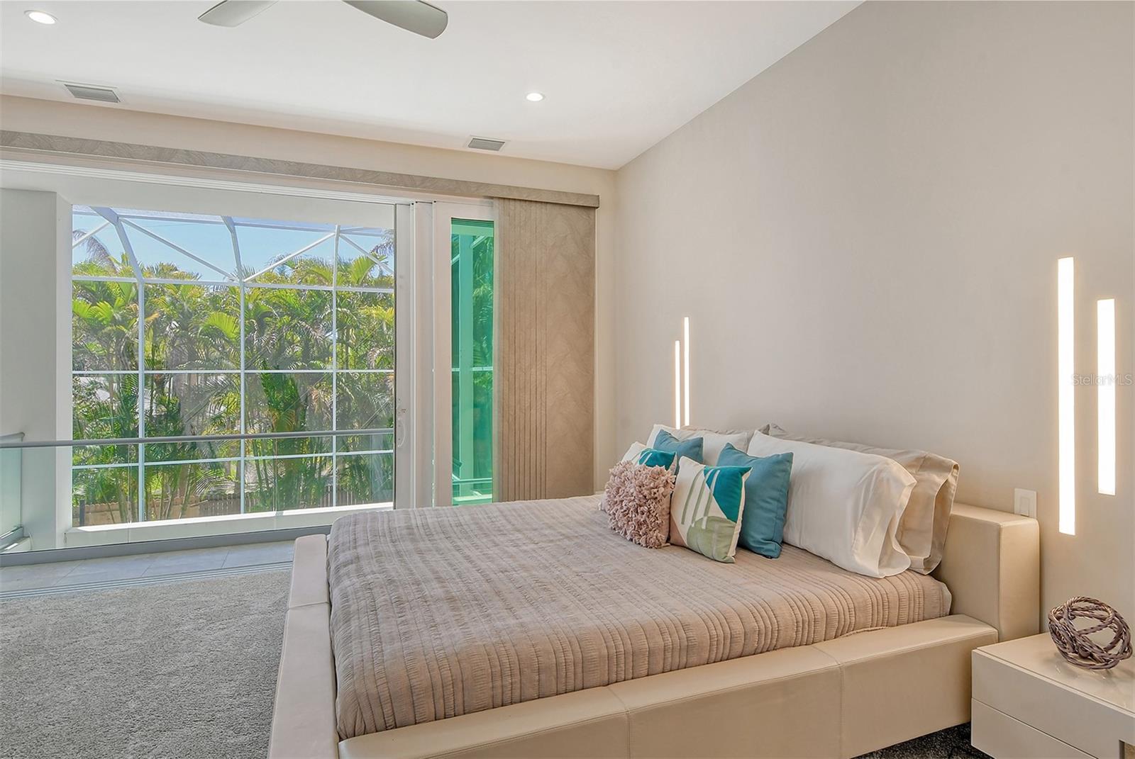 SAINT ARMANDS DIV JOHN RINGLING ESTATES - Residential