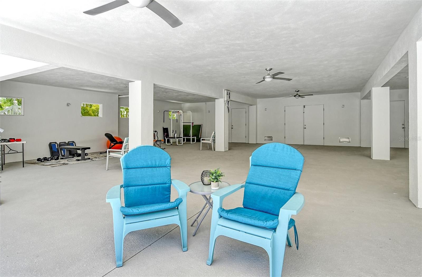 SAINT ARMANDS DIV JOHN RINGLING ESTATES - Residential
