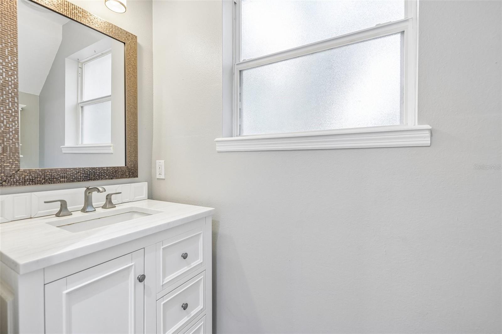 JEFFERSON PLACE - Residential Lease