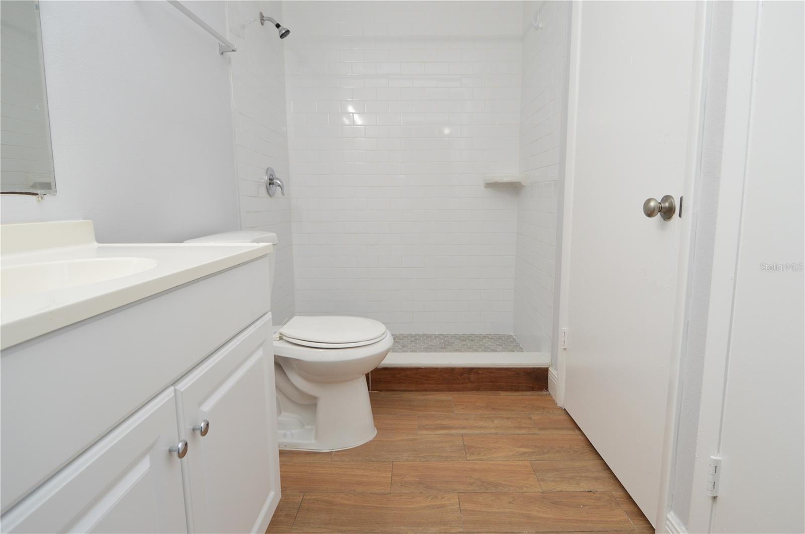 THE GRAND RESERVE CONDO - Residential Lease