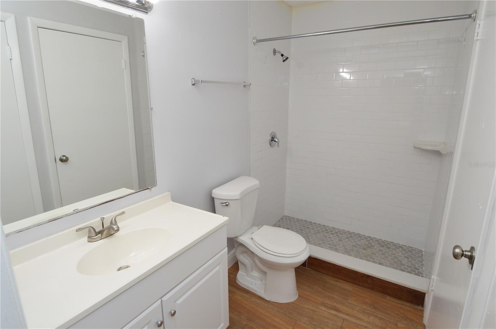 THE GRAND RESERVE CONDO - Residential Lease