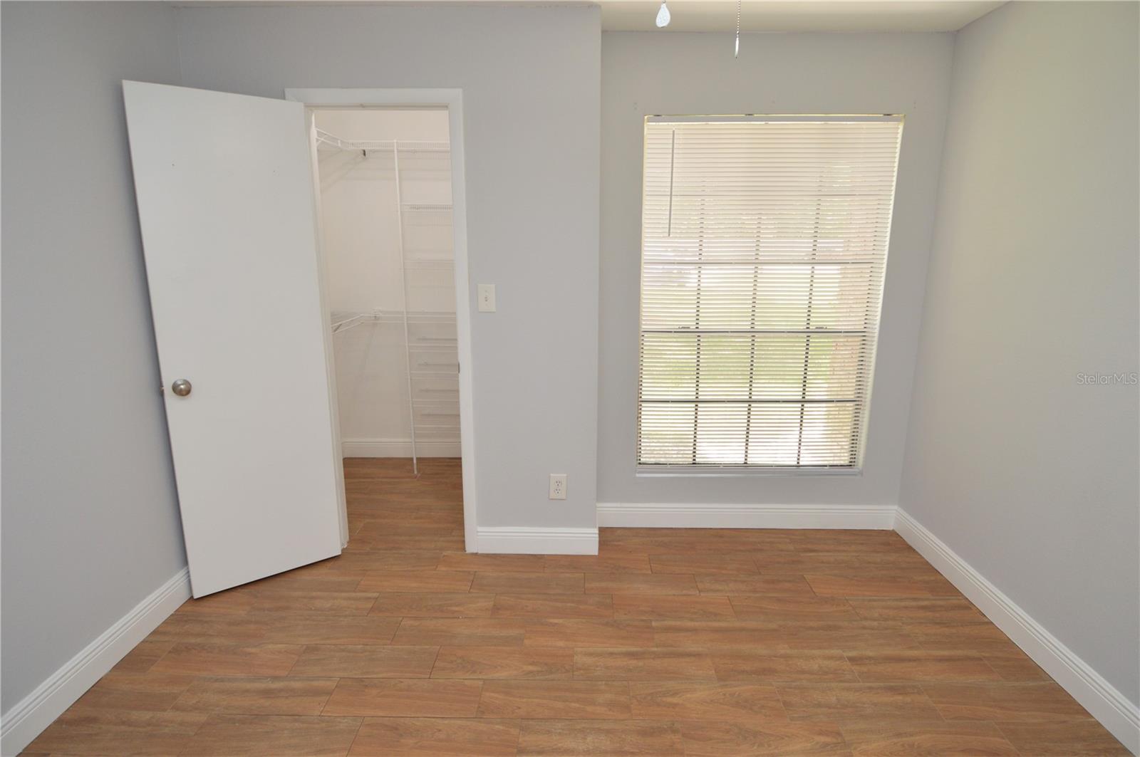 THE GRAND RESERVE CONDO - Residential Lease