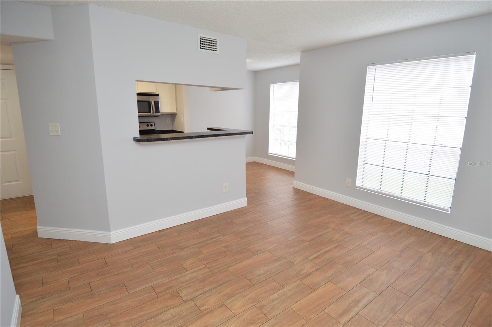 THE GRAND RESERVE CONDO - Residential Lease