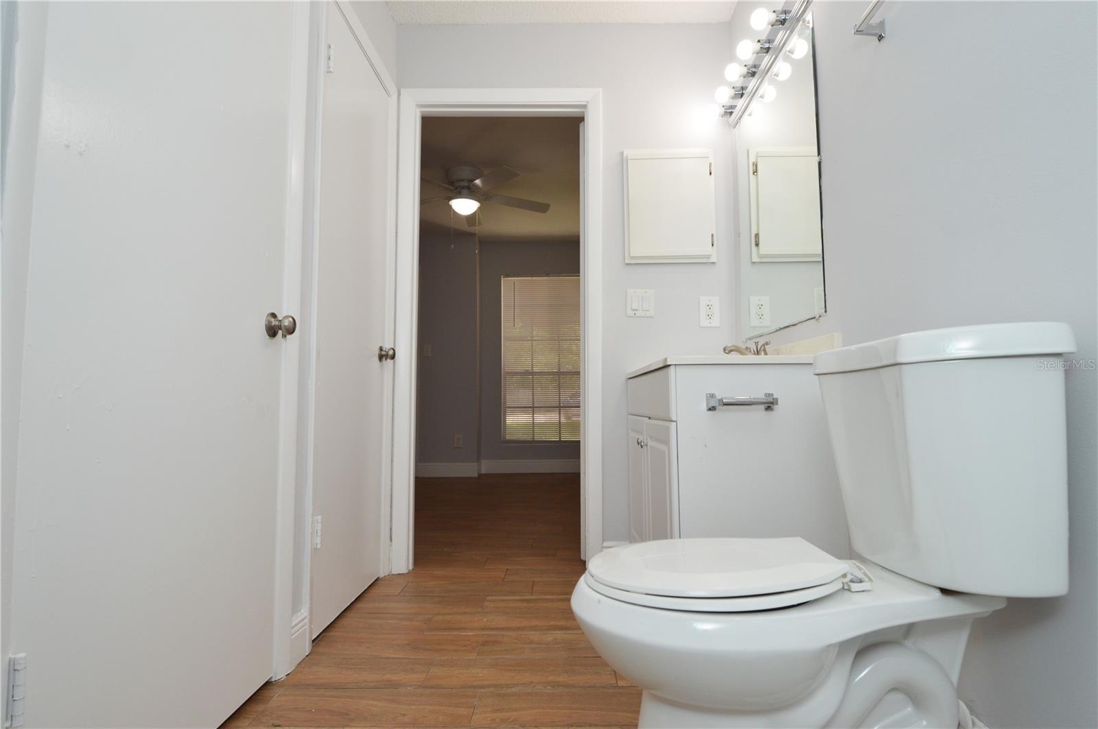 THE GRAND RESERVE CONDO - Residential Lease