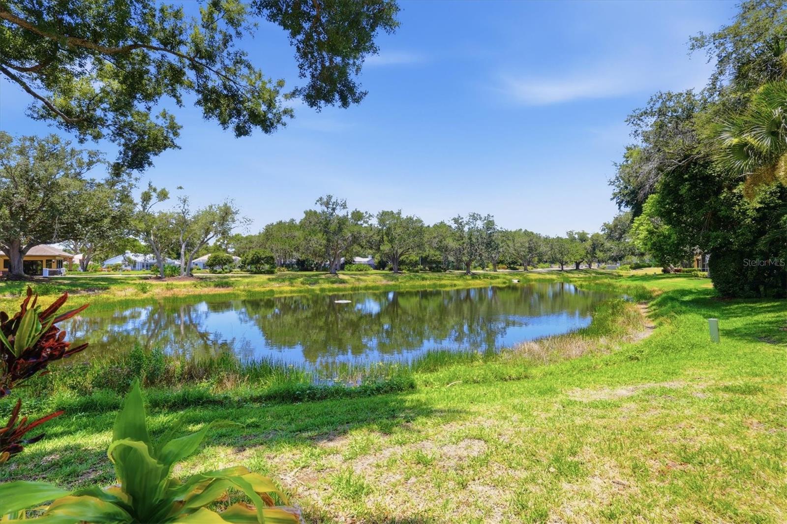 VILLAS AT DEER CREEK - Residential