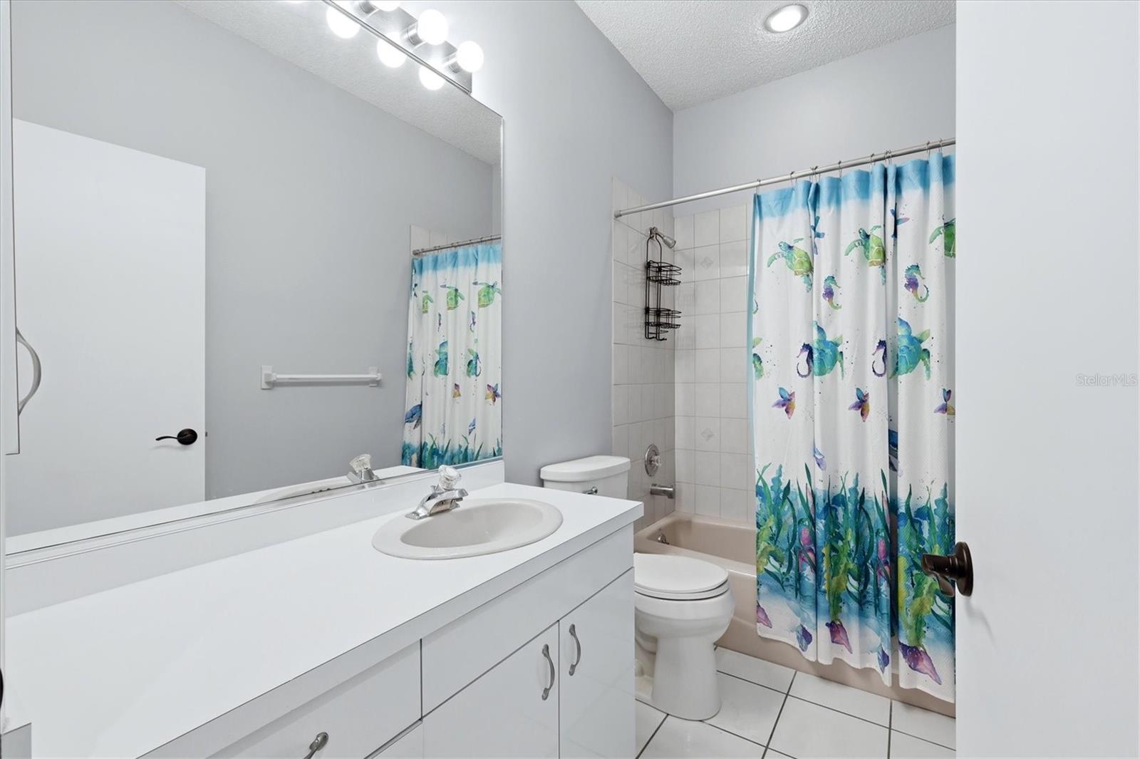 VILLAS AT DEER CREEK - Residential