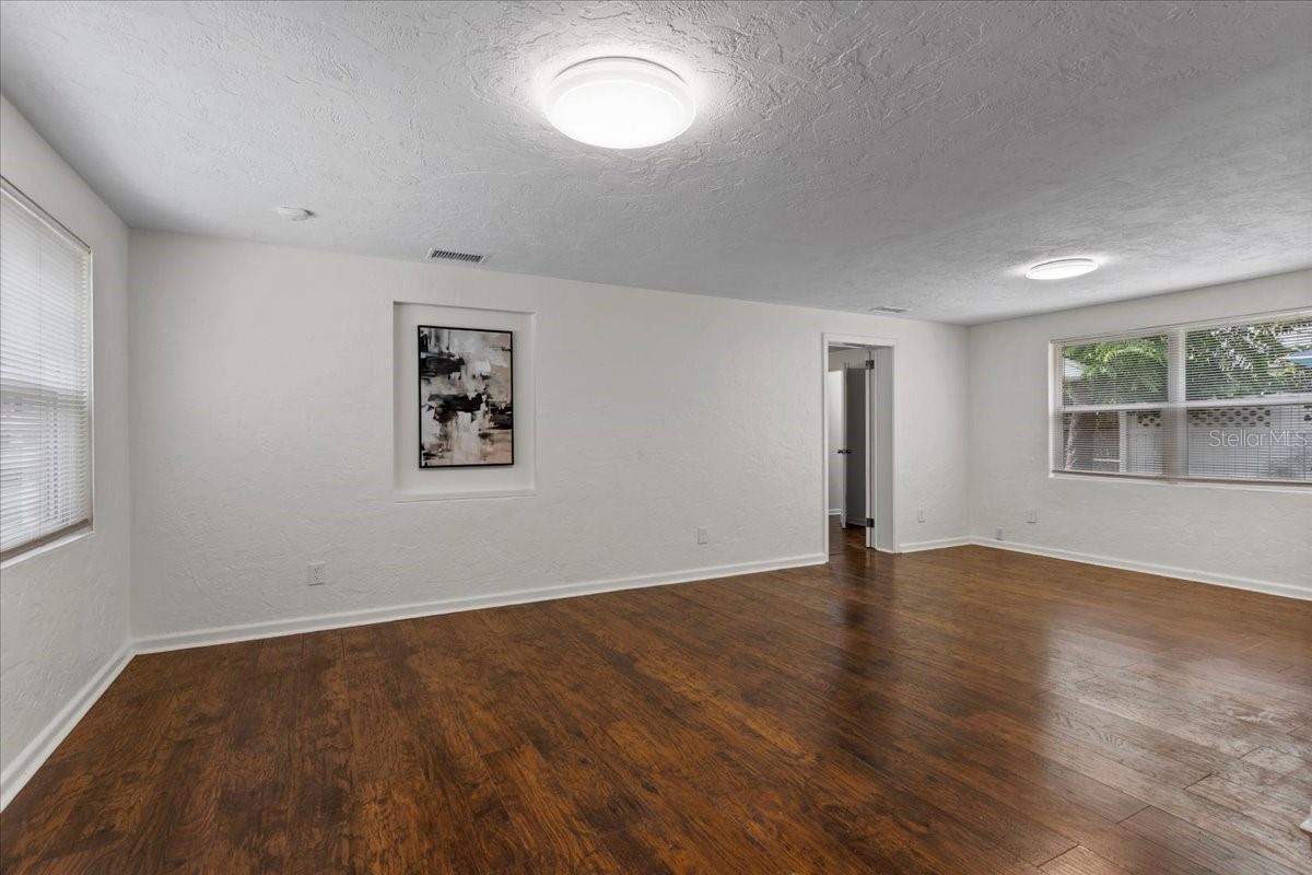 SUNCREST - Residential