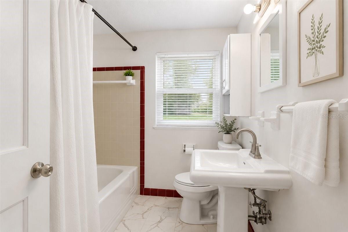 SUNCREST - Residential