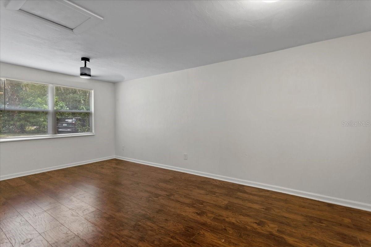 SUNCREST - Residential