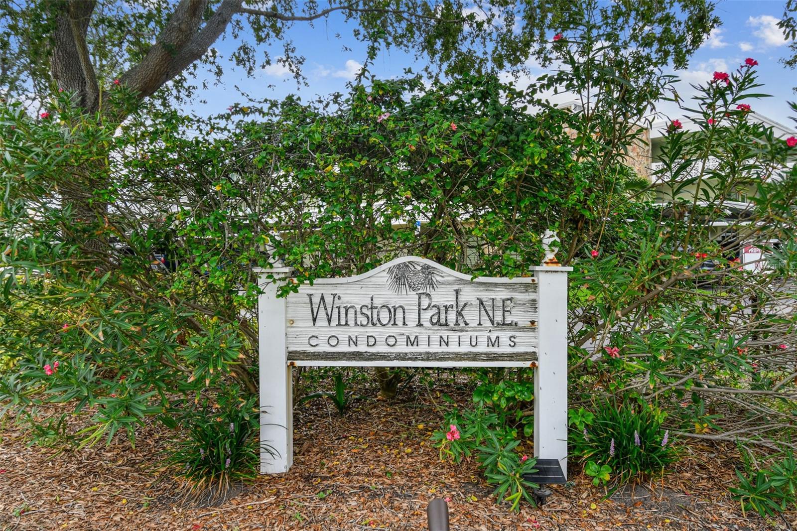WINSTON PARK NORTHEAST - Residential