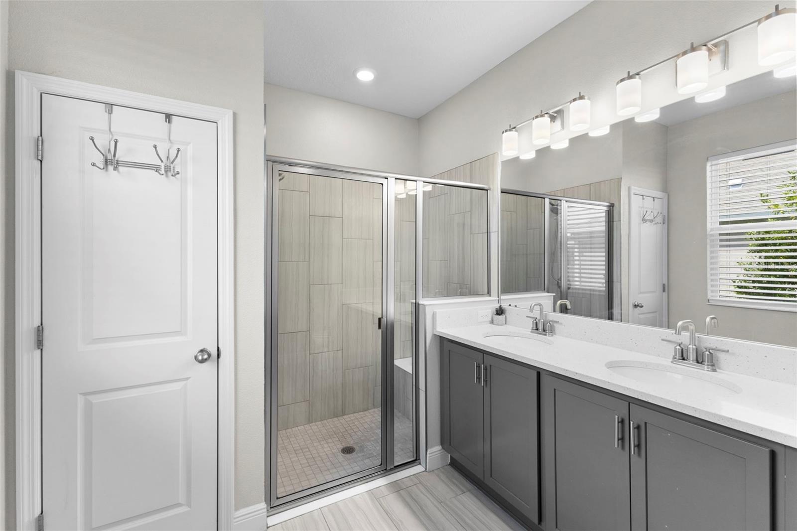 GRADY POINTE - Residential