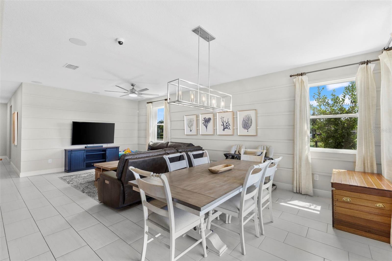 GRADY POINTE - Residential