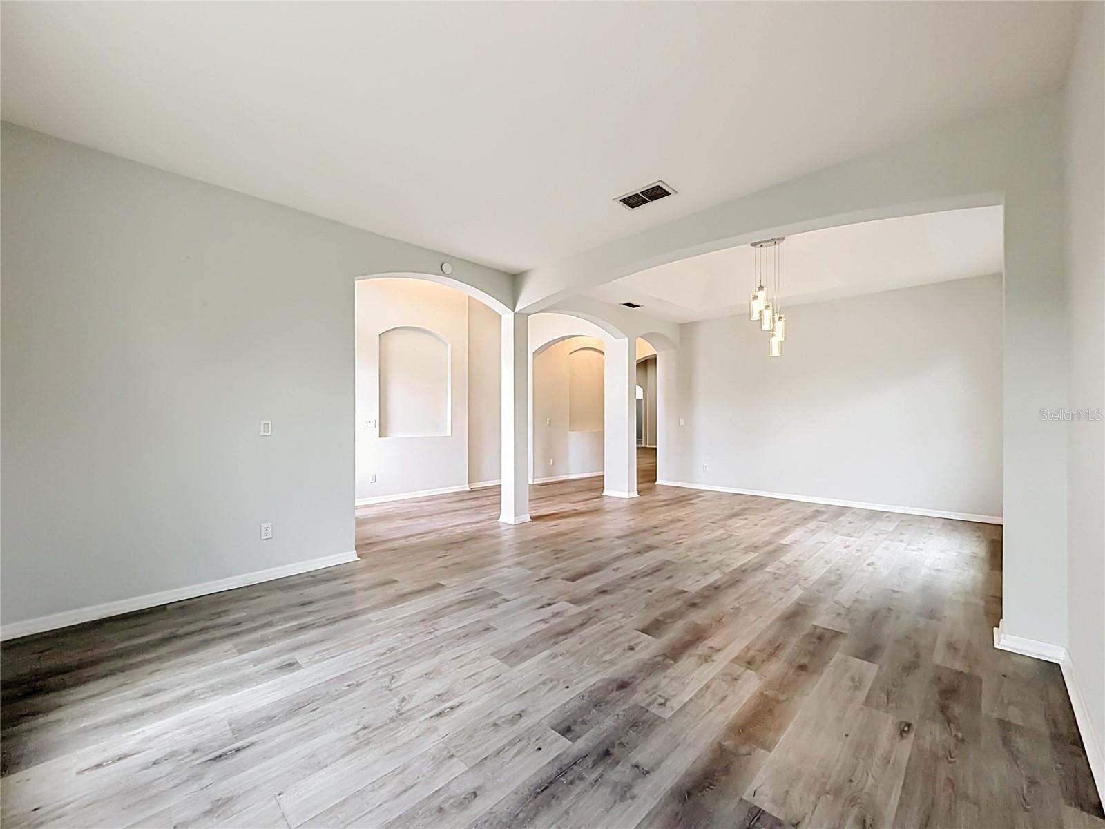 ALEXANDRIA PLACE I - Residential