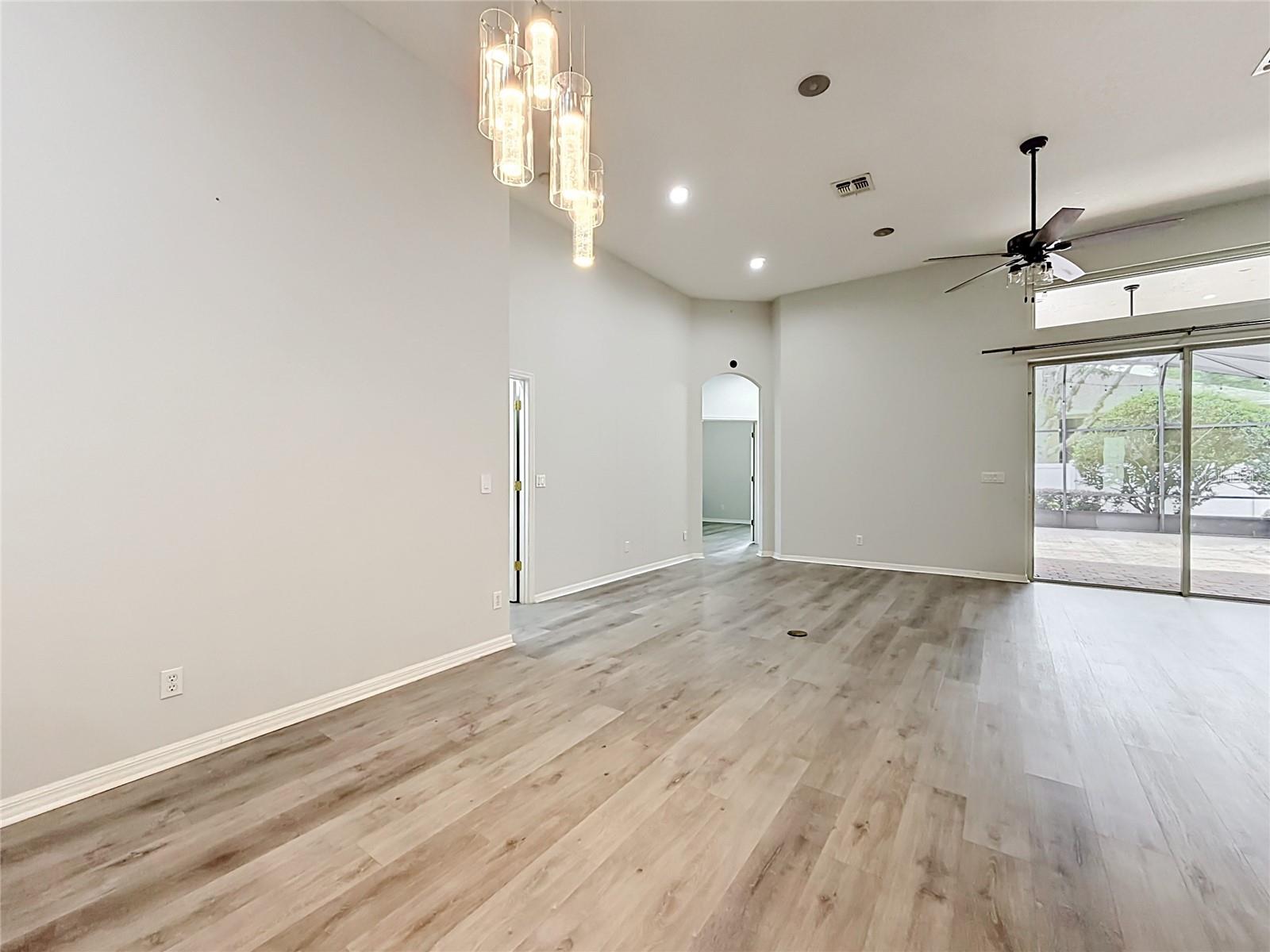ALEXANDRIA PLACE I - Residential