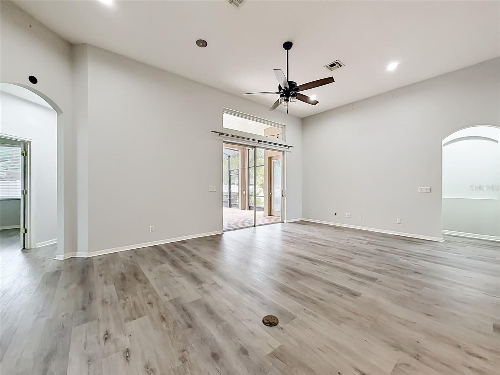 ALEXANDRIA PLACE I - Residential