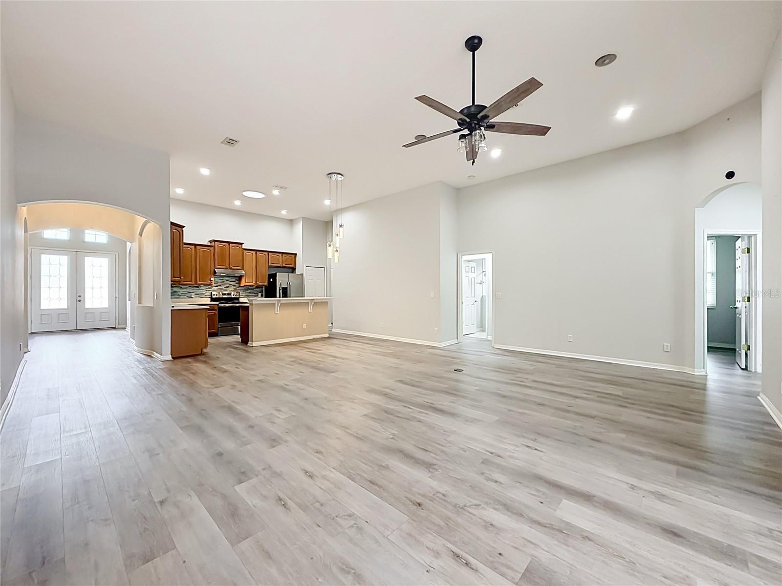 ALEXANDRIA PLACE I - Residential
