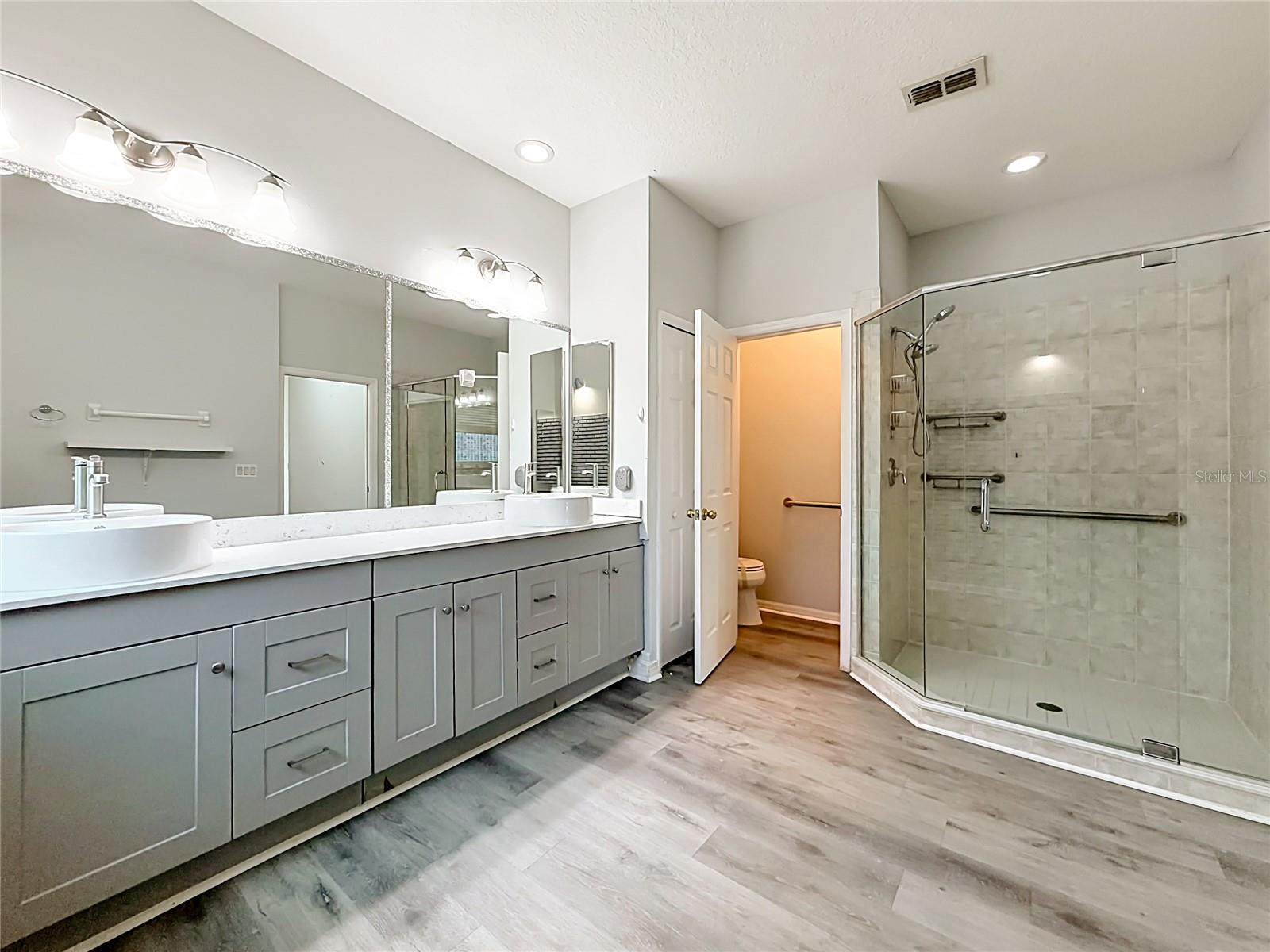ALEXANDRIA PLACE I - Residential