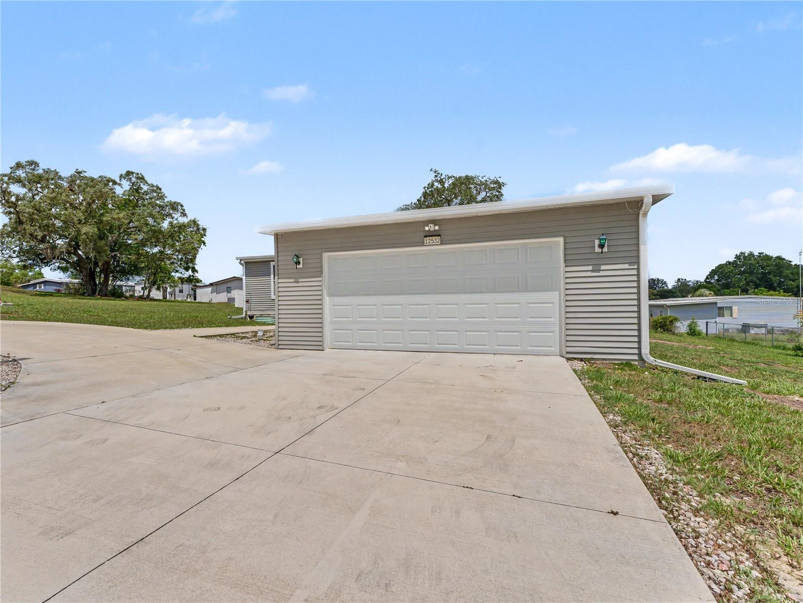 HIGH POINT MOBILE HOME UNIT 6 - Residential