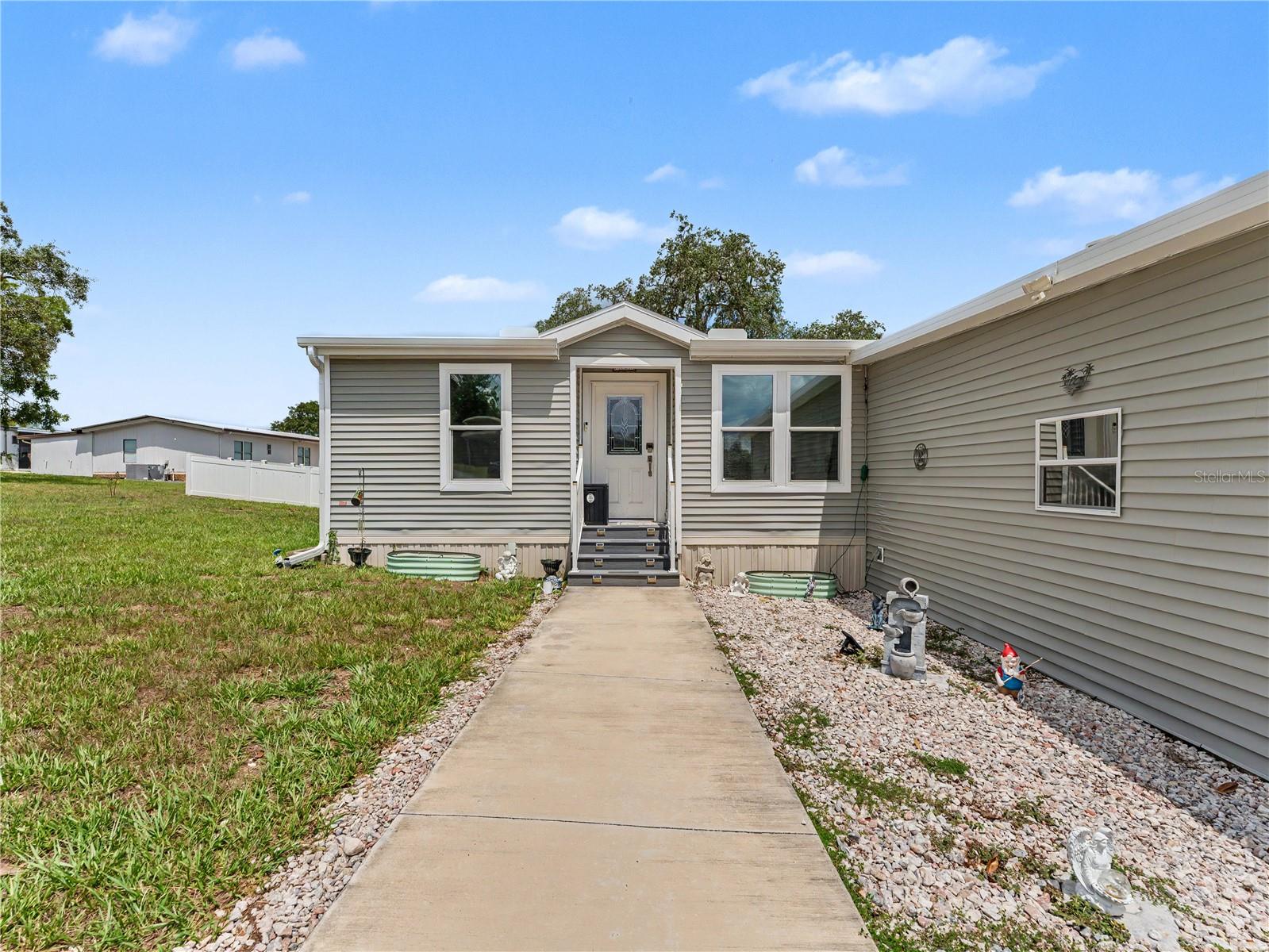 HIGH POINT MOBILE HOME UNIT 6 - Residential