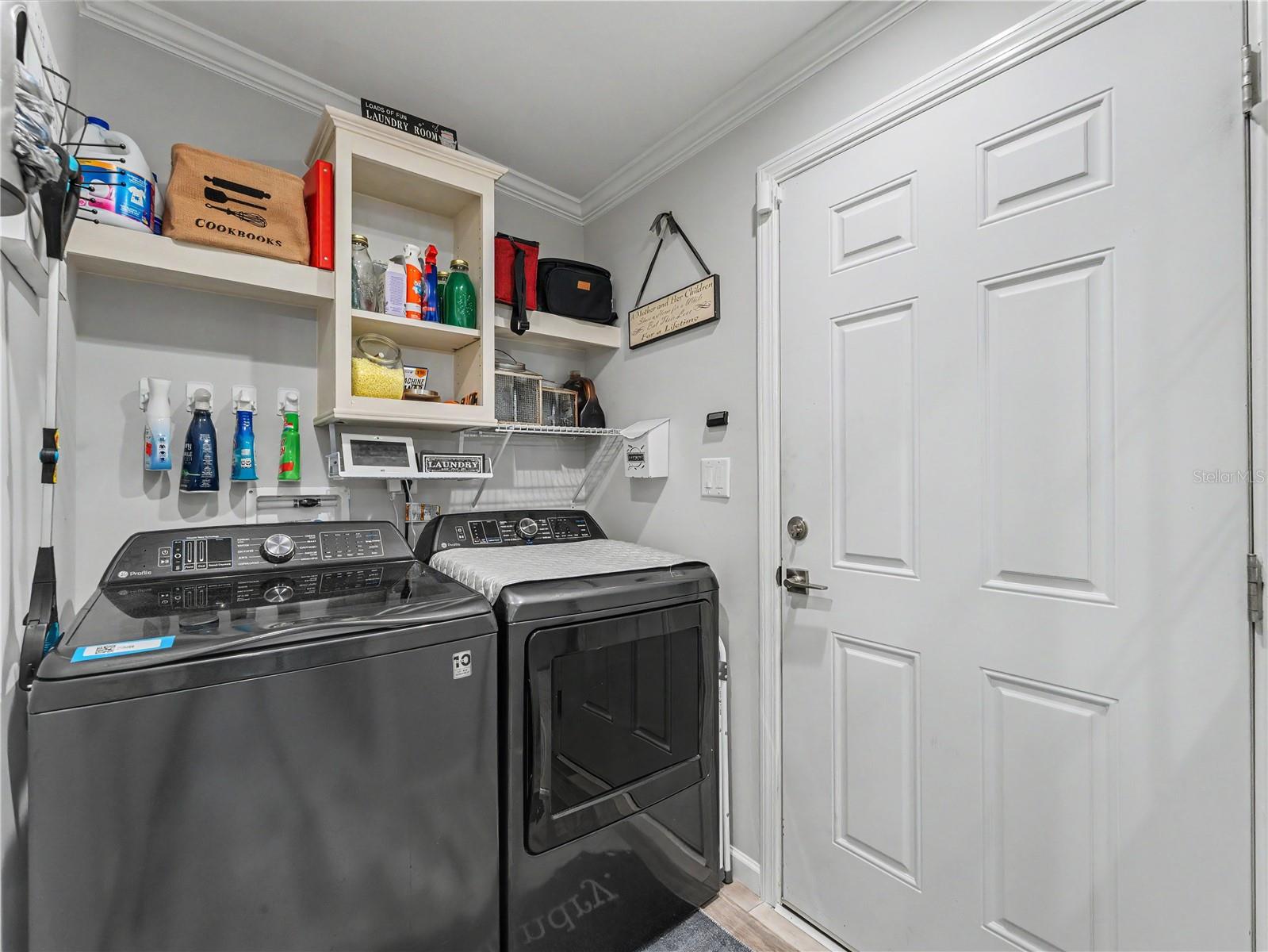 HIGH POINT MOBILE HOME UNIT 6 - Residential
