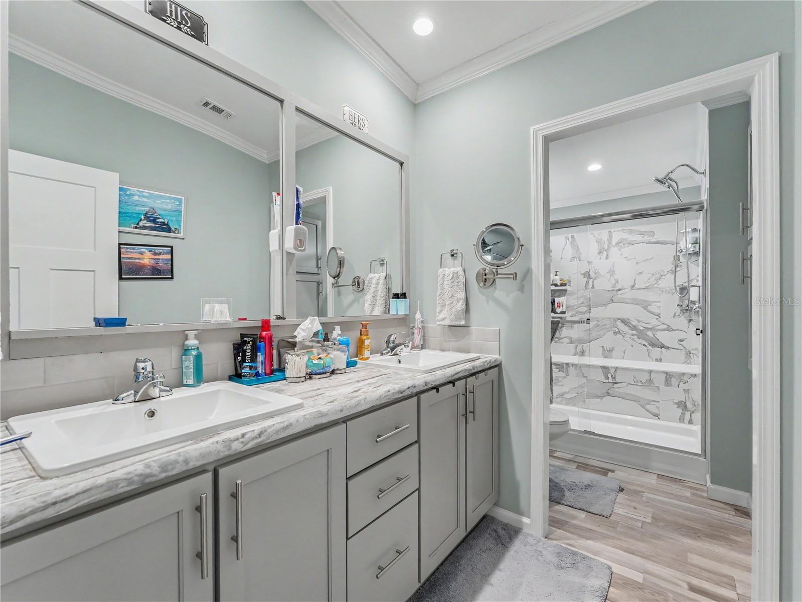 HIGH POINT MOBILE HOME UNIT 6 - Residential