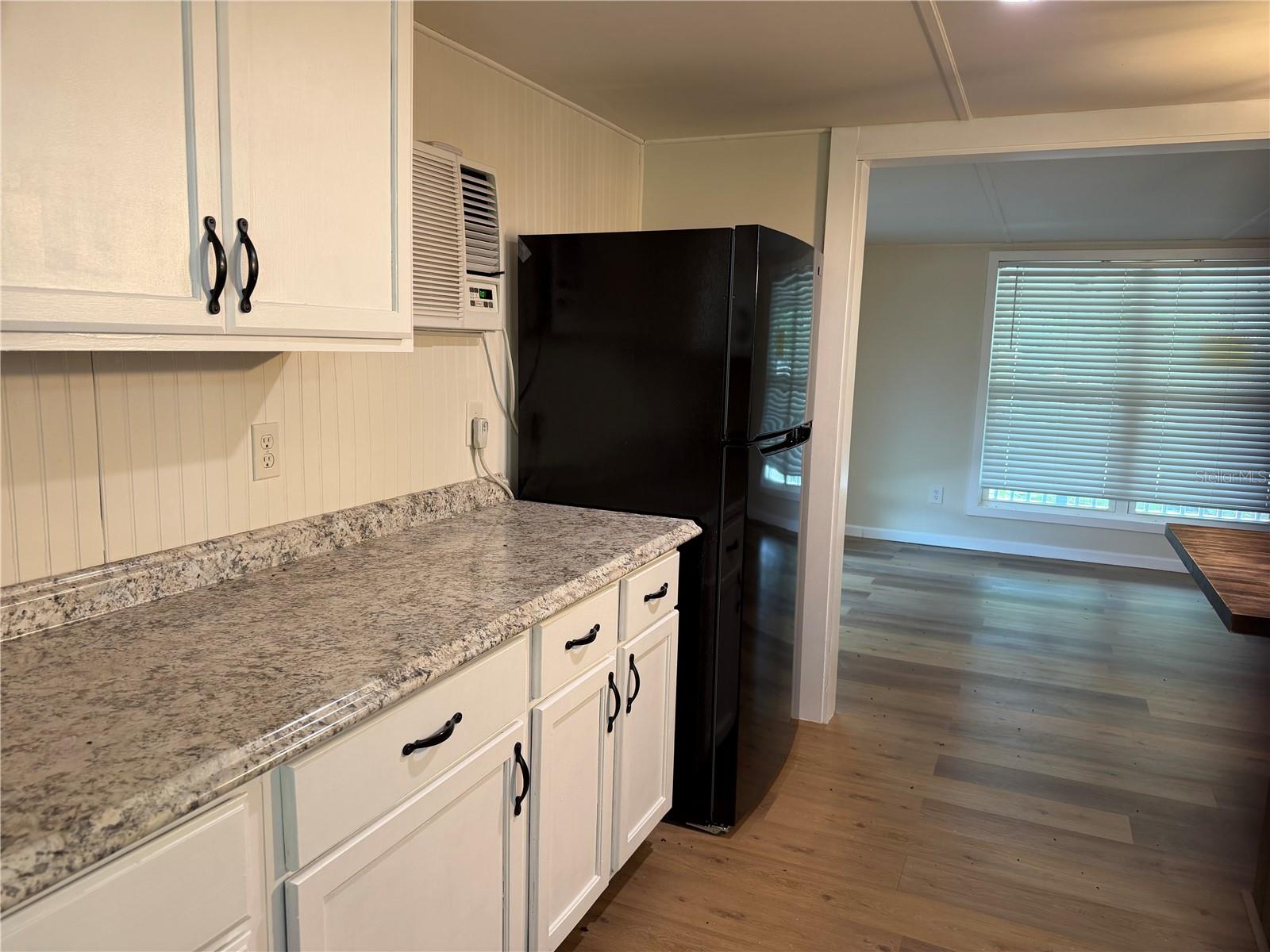 JERRY TAYLOR LNDG - Residential