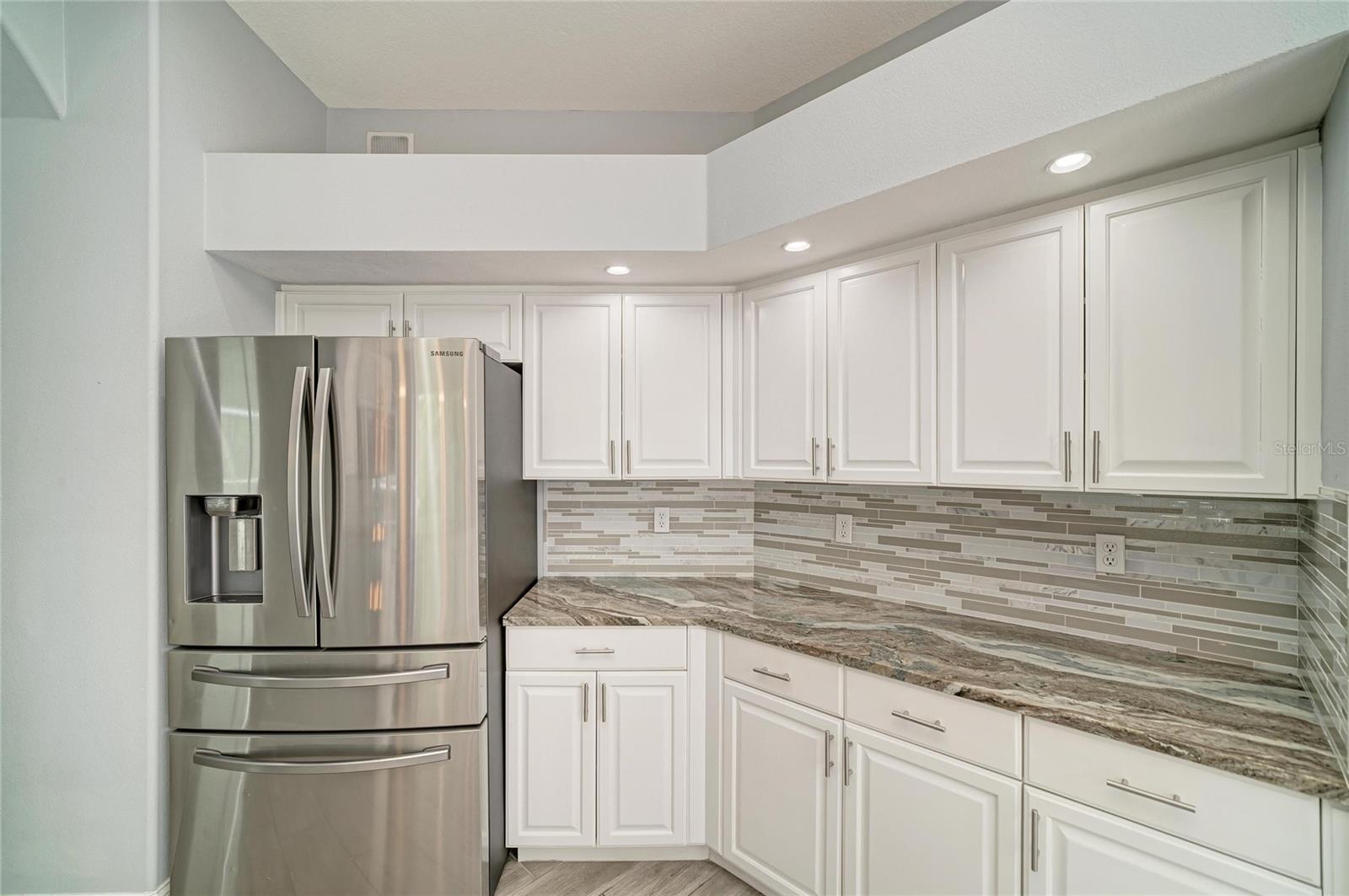ROSEDALE - Residential