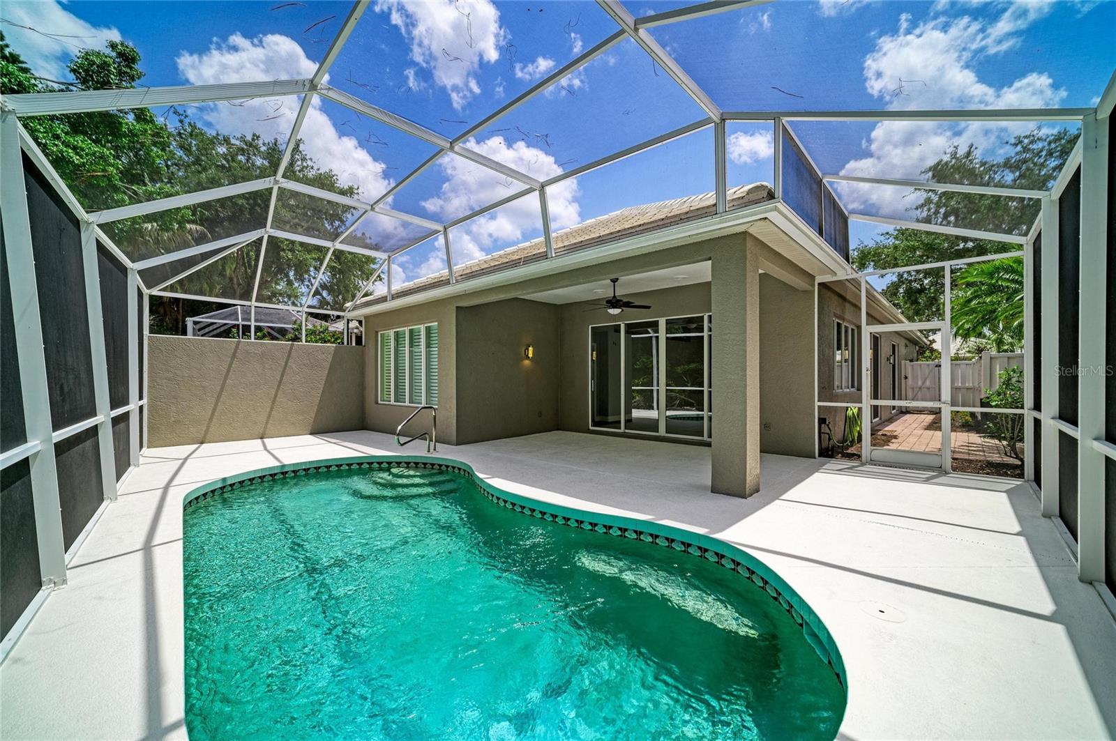 ROSEDALE - Residential
