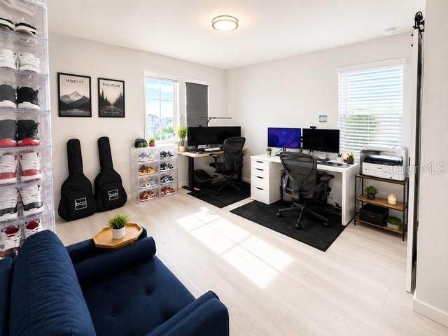 SAVANNAH PALMS - Residential