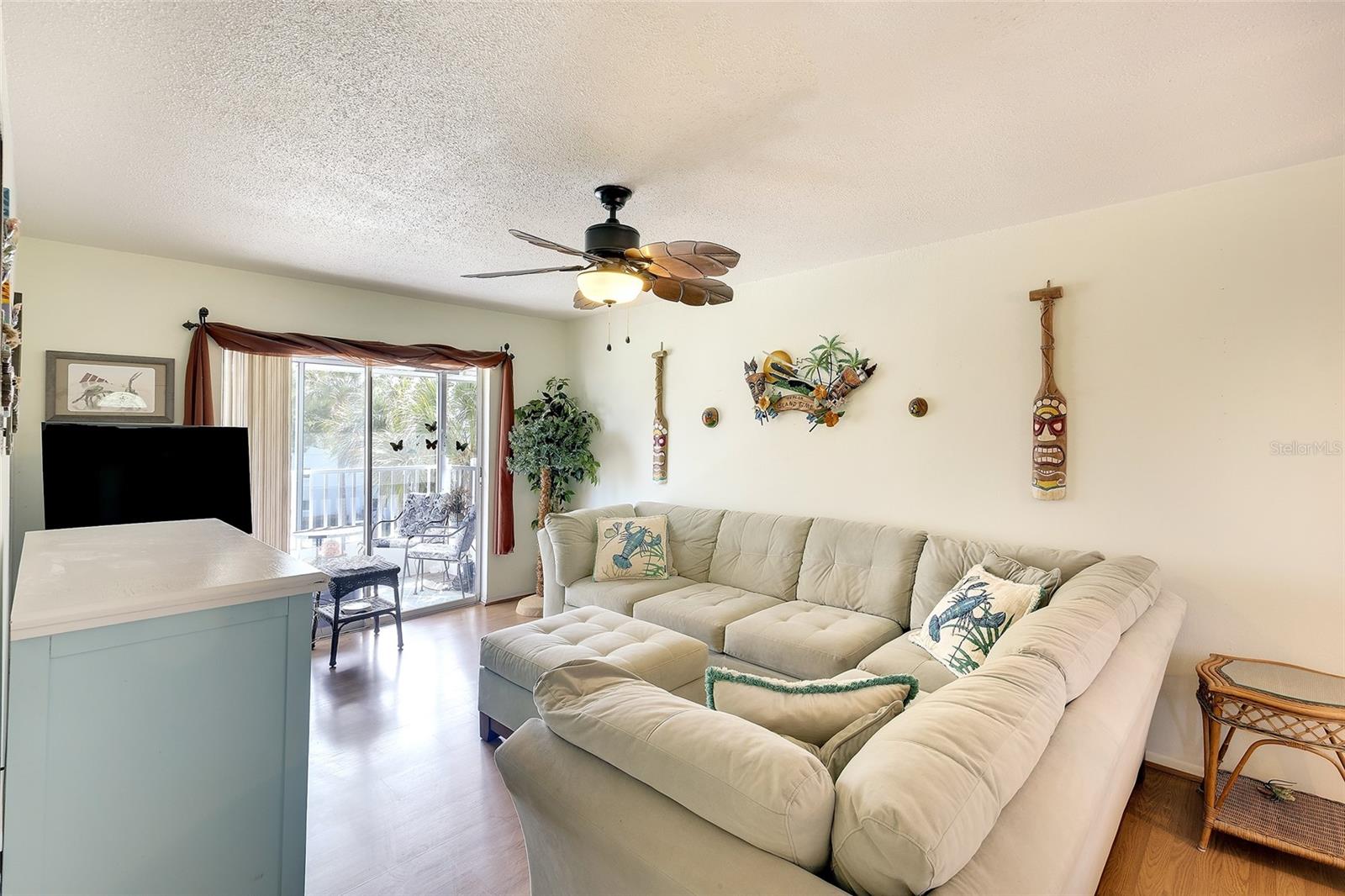 THE FOURTH BAYSHORE - Residential