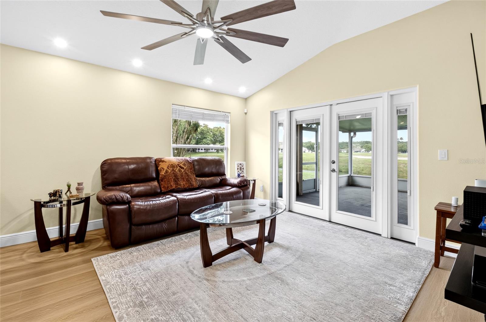 WATERVIEW TOWNHOMES SEC 3 - Residential