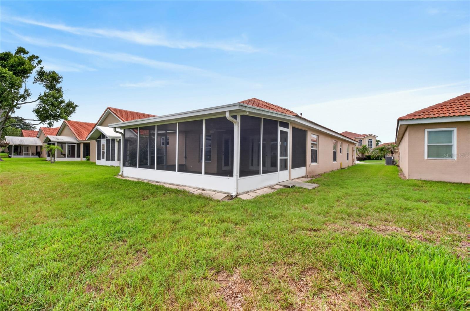 WATERVIEW TOWNHOMES SEC 3 - Residential
