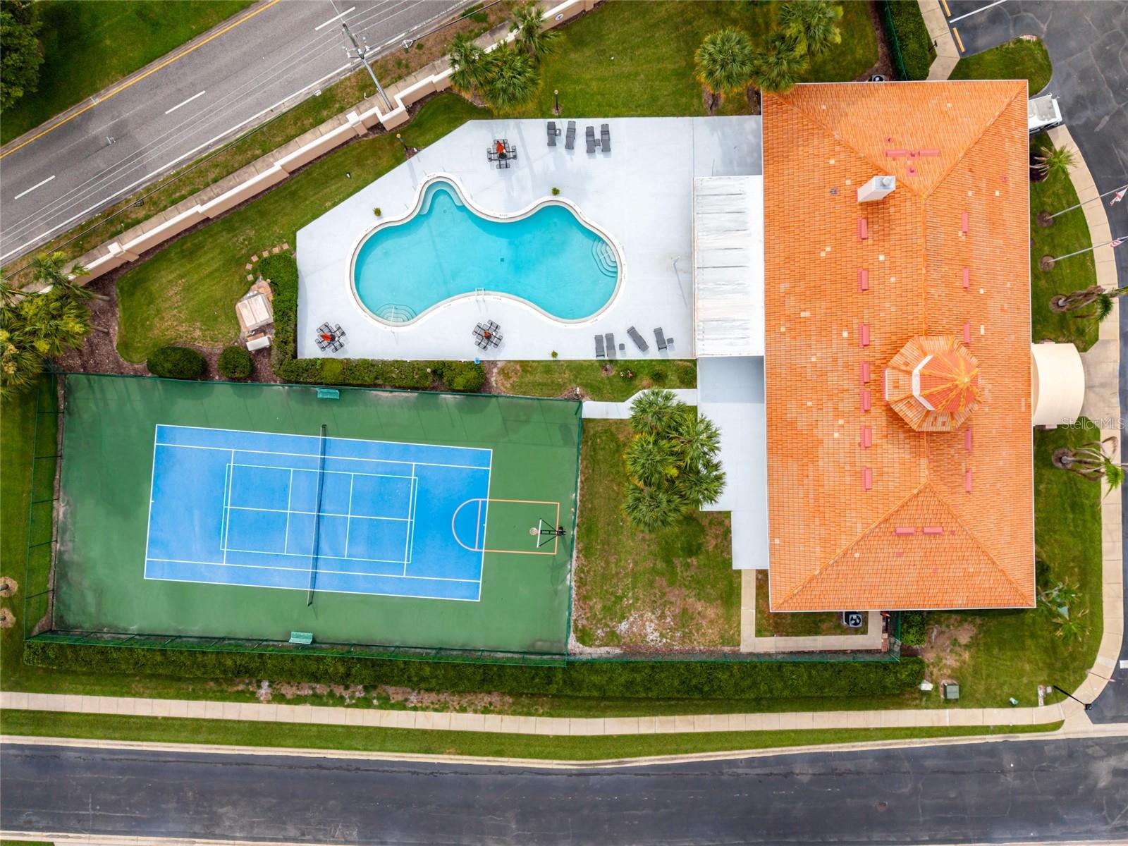 WATERVIEW TOWNHOMES SEC 3 - Residential