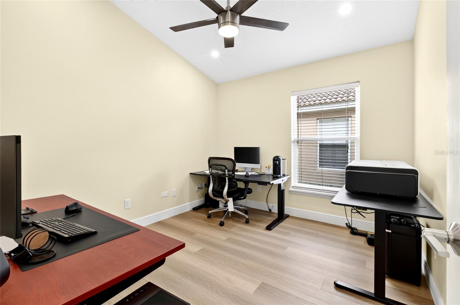 WATERVIEW TOWNHOMES SEC 3 - Residential