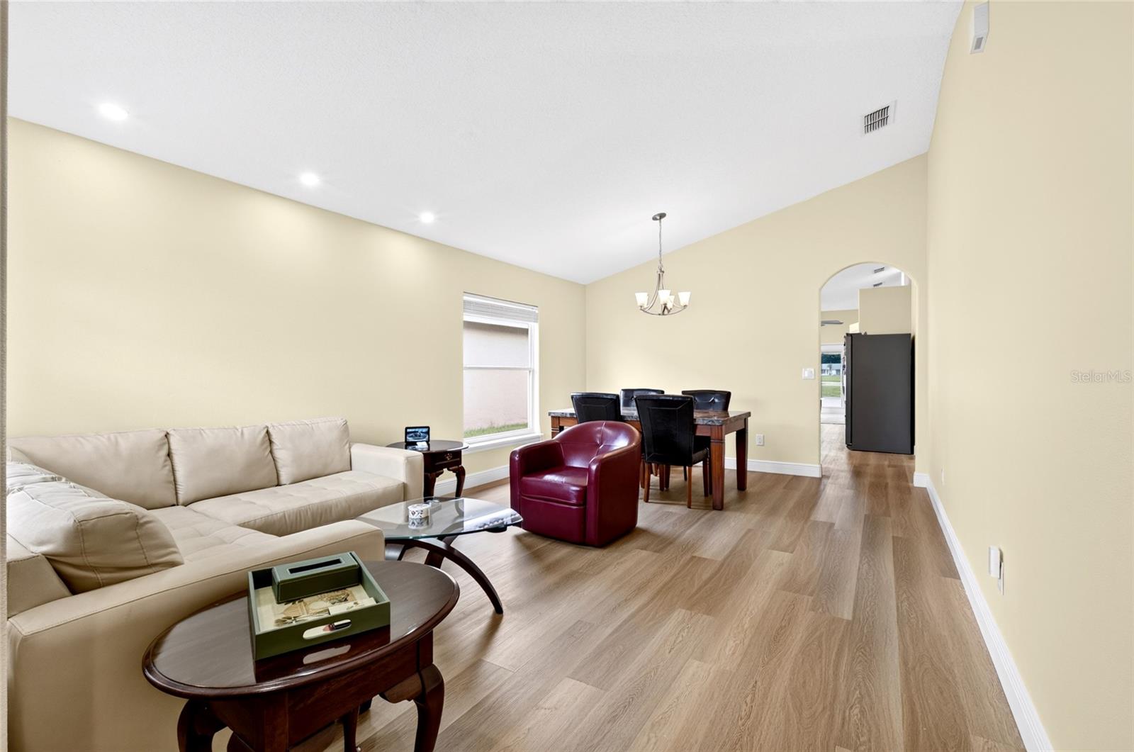WATERVIEW TOWNHOMES SEC 3 - Residential