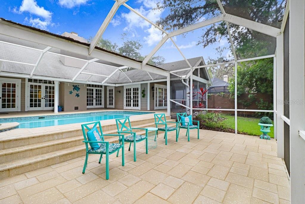 STIRLING HEIGHTS - Residential
