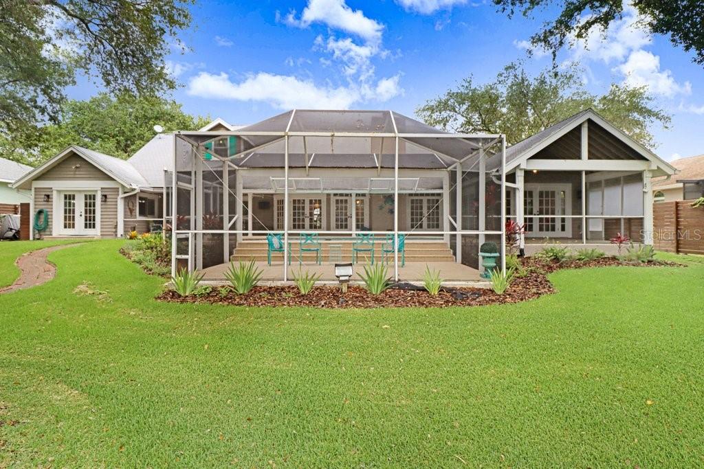 STIRLING HEIGHTS - Residential