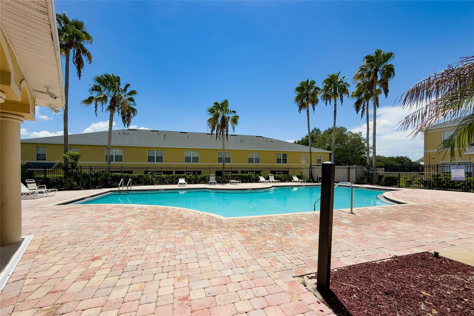 COBBLESTONE LANDING TWNHMS CONDO - Residential