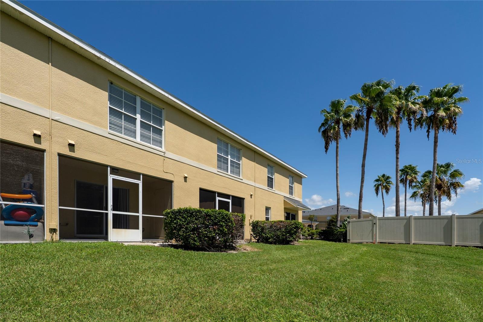 COBBLESTONE LANDING TWNHMS CONDO - Residential