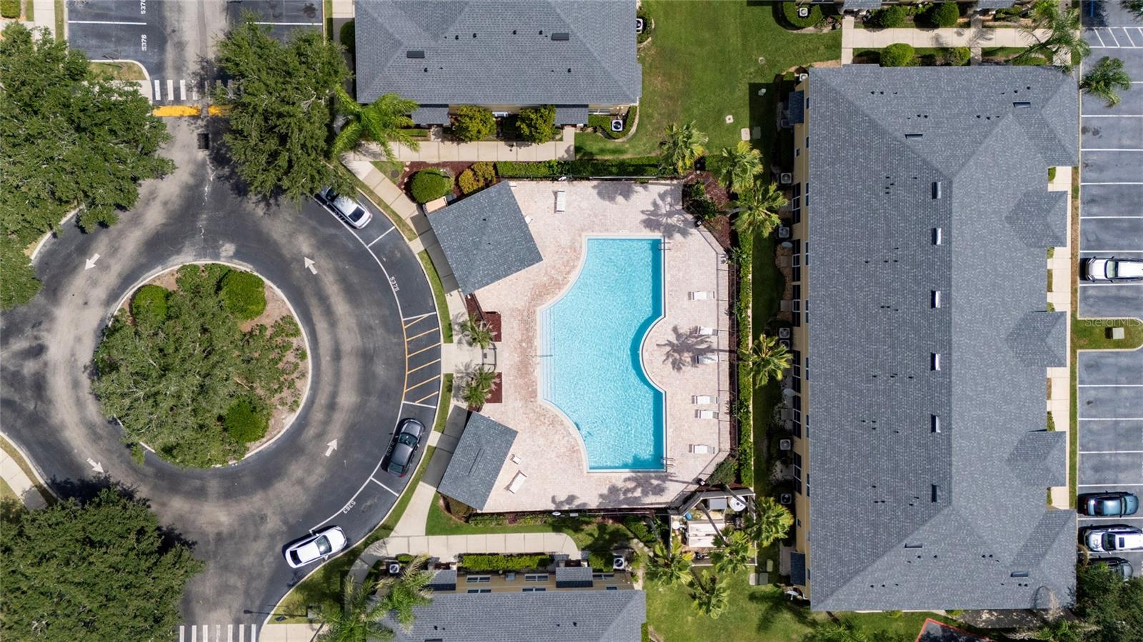 COBBLESTONE LANDING TWNHMS CONDO - Residential