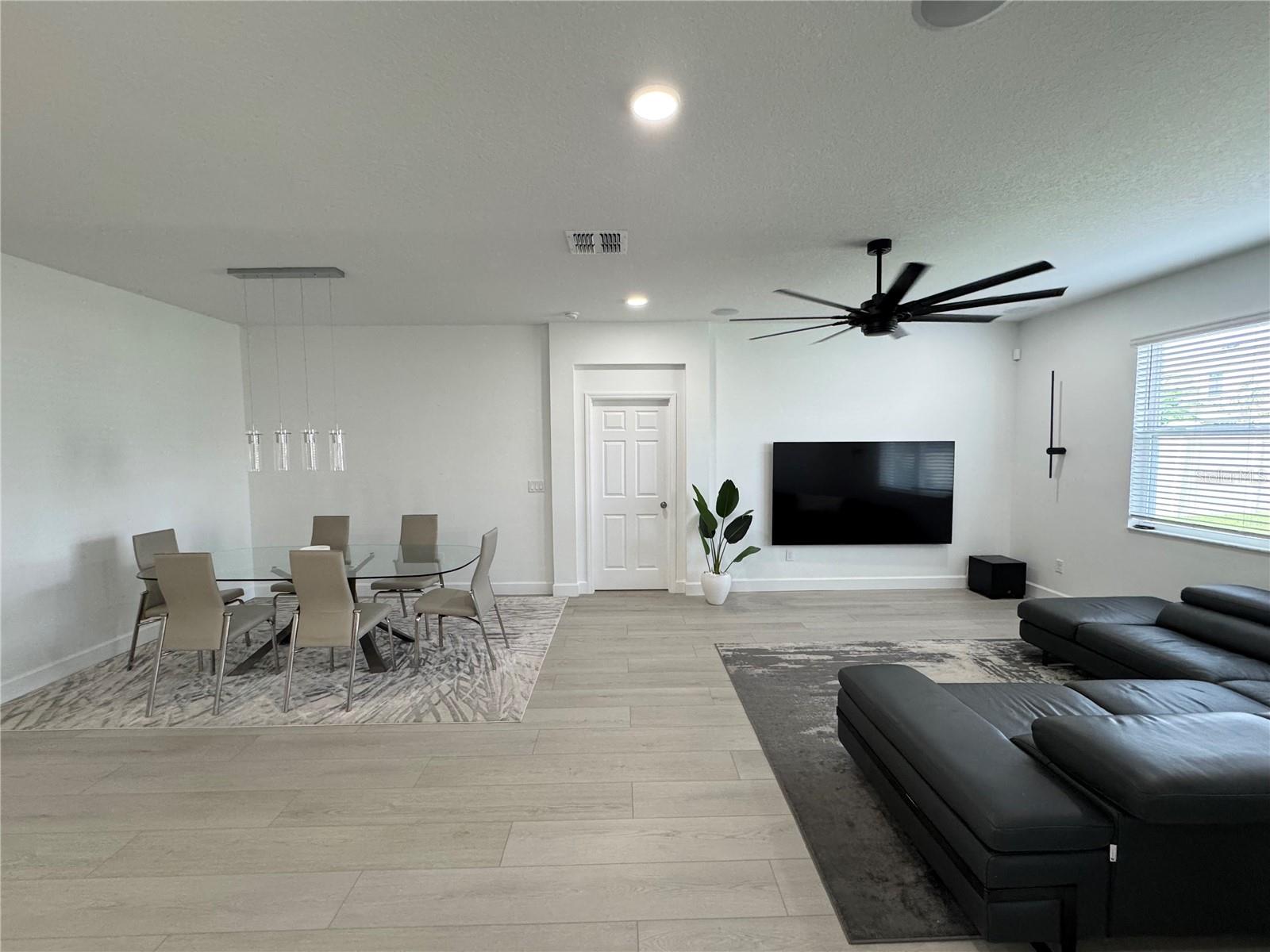 BERRY BAY SUB - Residential